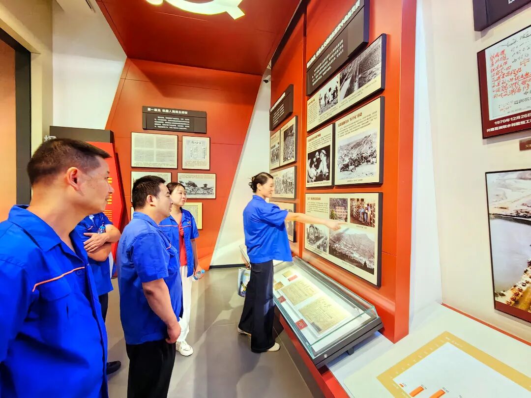 e6b9e329912a98e612e4ea01c43eccc0.jpg